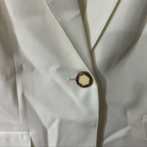 Emily Designs Classic Cream Men's Suit - Picture 5 of 6